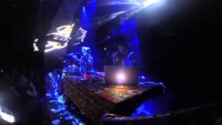 Shabazz Palaces - Motion Sickness (Live @ Musicbox)