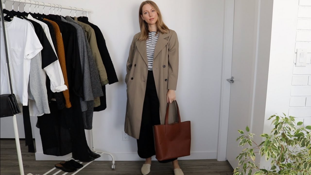 A BASIC FALL CAPSULE WARDROBE | 24 Essential Pieces + Outfit Ideas