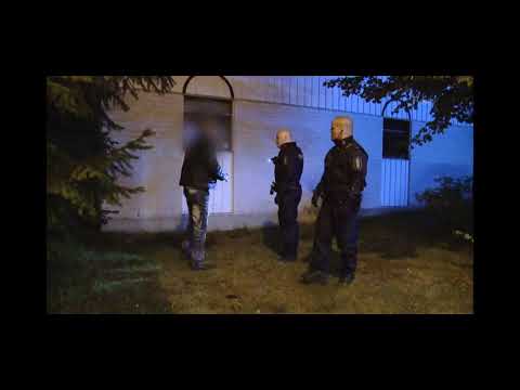 Poliisit Kuopio - Menninkäistä herättelemässä