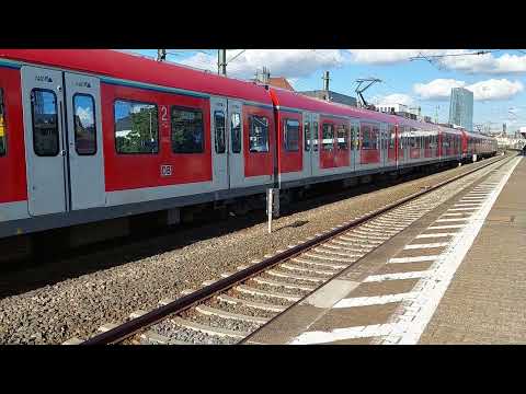 Ankunft S4 nach Kronberg (Taunus) am Bahnhof Frankfurt Süd