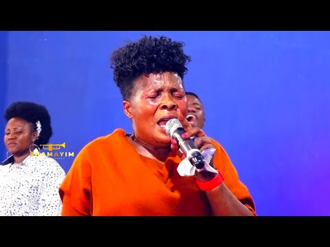 ROSE MUHANDO LIVE@PROPHET ALLAN JOMBA'S CHURCH