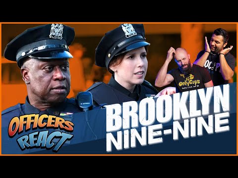 Texas Cops RUIN Brooklyn 99 - Officers React #56 (S7 Ep1 Officer Holt)