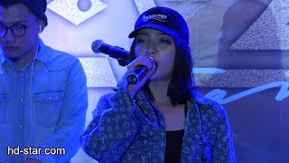 2017.11.12 VAVA 21 簽唱會 002 Life's a Struggle