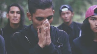 Download lagu Sekumpulan Orang Gila - Enough, Enough mp3 Download lagu Sekumpulan Orang Gila - Enough, Enough mp3