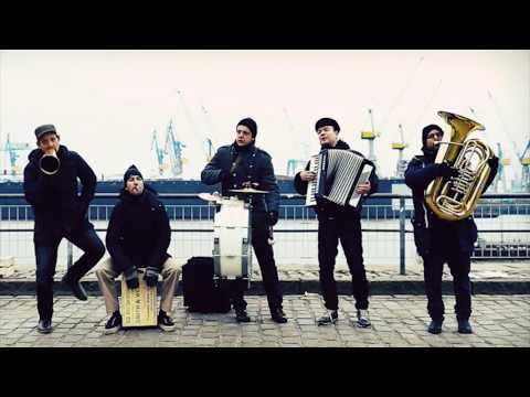 Albers Ahoi! An Deck