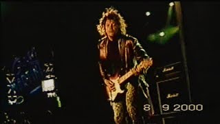 Bon Jovi - Wild in the Streets (live from Crush Tour 2000)