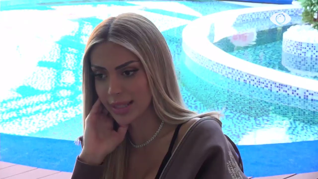 “T’i thuash një vajze që…”/ Brikena i përgjigjet Selin: Kam gabuar, por…