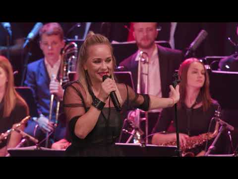 Ventspils bigbends |Aija Andrejeva un Alex ,Teātra namā "Jūras vārti "  2019. gada oktobris