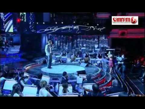 Sanremo 2009 - Marco Carta - La Forza Mia.avi