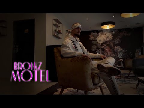 BRONKZ - MOTEL (prod. Finis Instruments & Monero Music) Official 4K Video