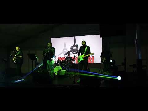 Sa dlana boga pala si - Damir Urban | Grupa Propeleri