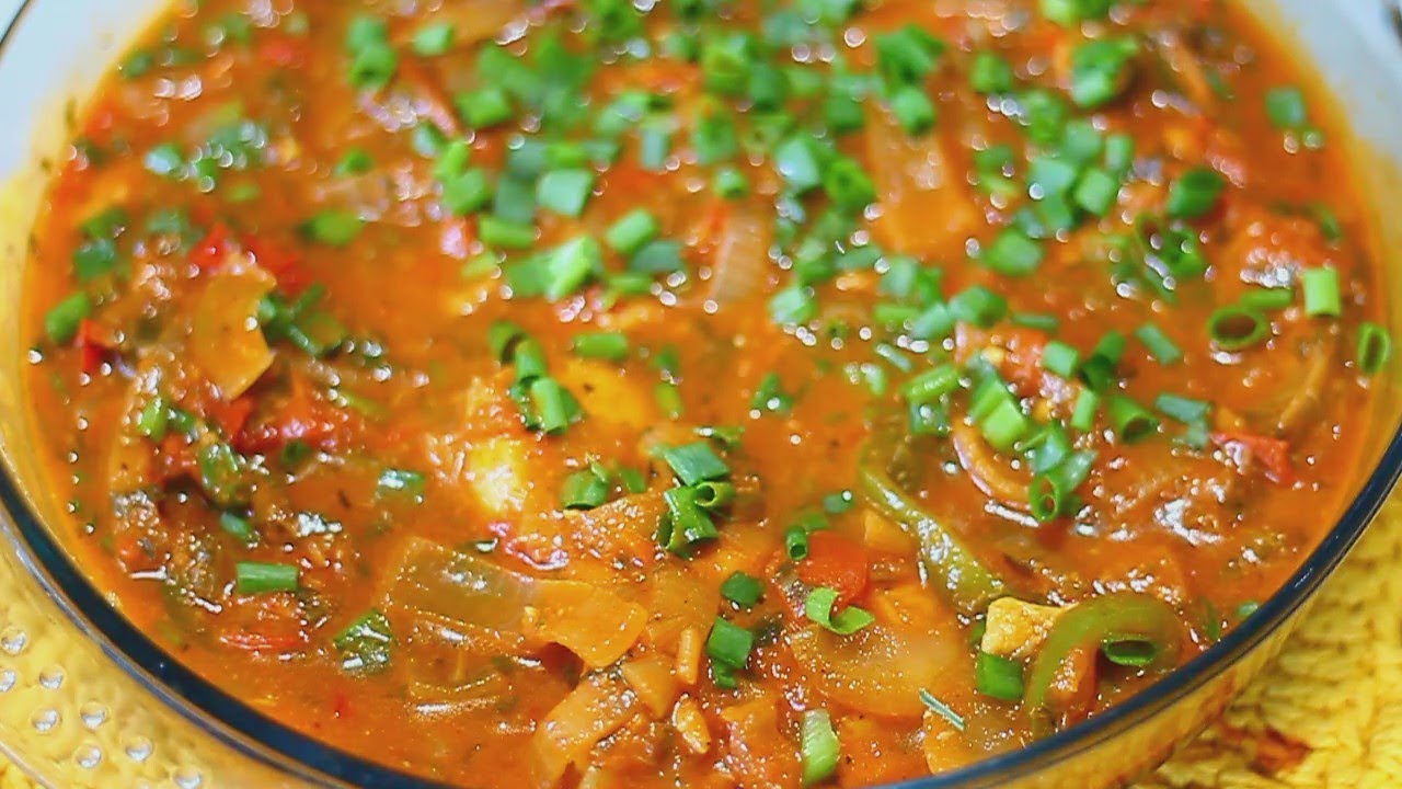 PEIXE CAÇÃO AO MOLHO COM UM SEGREDINHO | COMO FAZER PEIXE COZIDO | PEIXE AO MOLHO