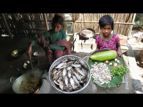 Santali child cooking gourd recipe with river small fish | pumpkin cooking with small fish recipe