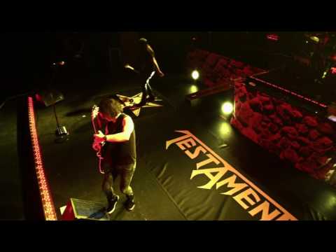 Videoclip de True American Hate (Live @ Paramount Theatre, Huntington, New York) — Testament