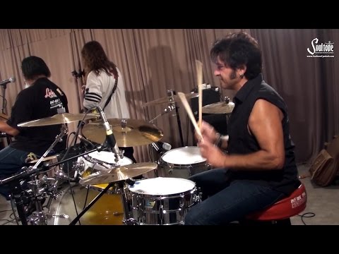 Ike Willis - Venting the Krypton Gas