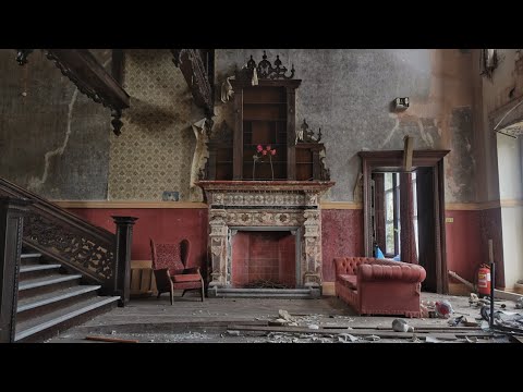 MILLIONAIRES HAUNTED ABANDONED HOUSE LEFT FOR 30 YEARS