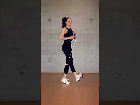Learn this footwork combo🤍 #skipping #jumprope #dance #tutorial