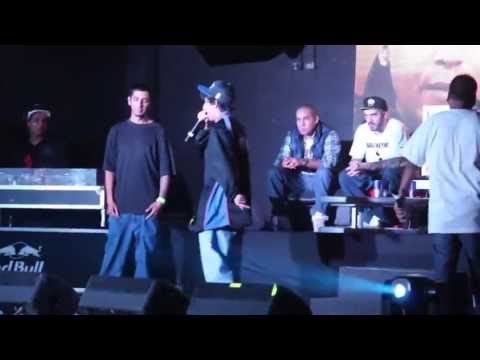 8os1: Gasper "Sekta Madafaka" ✓ vs Gusor (Huancayo) - Red Bull K.O Lima 2013