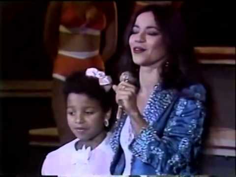 Perla - Pequenina (Chiquitita)