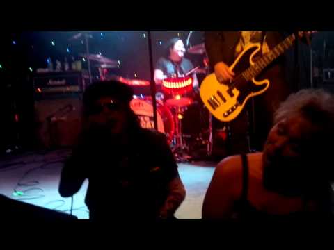 Faster Pussycat - House Of Pain. 4/26/15 Mexicali Teaneck NJ