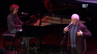Victor Manuel - Soy un corazon tendido al sol (en directo, Teatro Filarmonica - Oviedo, 13.05.2022)