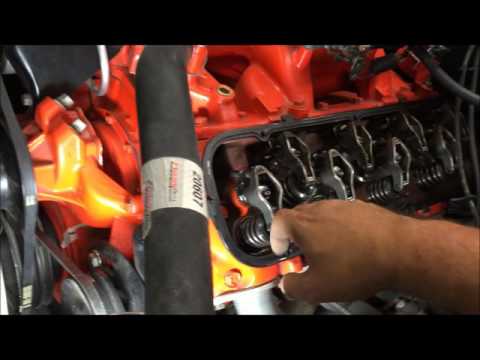 how to install a GM distributor and finding top dead center TDC on compression how to DIY