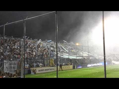 "Temperley recibimiento vs. Quilmes (14/9/2015)" Barra: Los Inmortales &bull; Club: Temperley