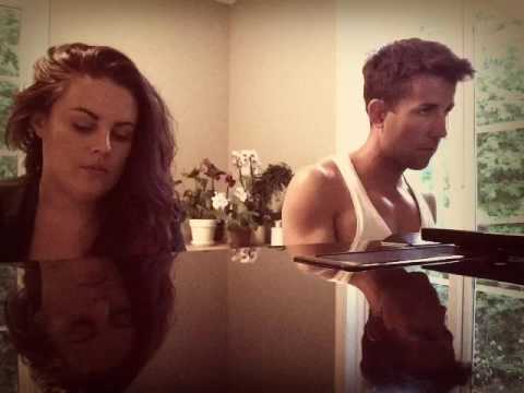 "När jag faller" ur Livet är en Schlager. Med Simon Forsberg.