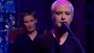 chumbawamba-tubthumping