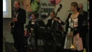 Cheek To Cheek - Slidin&#39; Selena sings with Bert Brandsma swing combo
