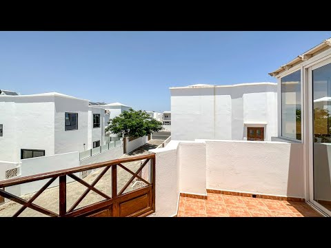 4 bedroom Property for sale in La Concha. Lanzarote. Ref 3141.
