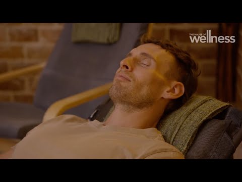 What are the benefits of salt room therapy?