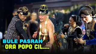 Download lagu Cak Percil and his new friends with their Australian bride mp3 Download lagu Cak Percil and his new friends with their Australian bride mp3