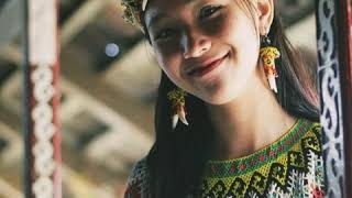 Download lagu LARA_DELVIA''BORNEOKU-_-GAGAS mp3