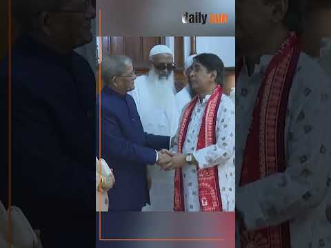 দুর্গাপূজা উপলক্ষে বঙ্গভবনে হিন্দু ধর্মাবলম্বীদের সঙ্গে রাষ্ট্রপতির শুভেচ্ছা বিনিময়|Daily Sun Bangla