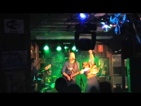 WILLY BURRET X-PERIENCE Should I StayOr Should I Go by The Clash