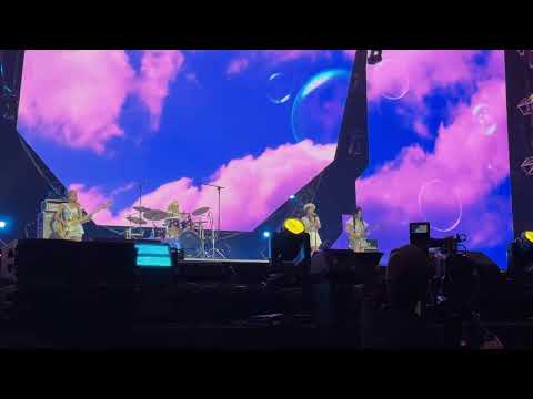 QWER ‘다시 여기 바닷가‘ Weversecon Special Stage 위버스콘 스페셜 무대 직캠 4k 260606 by reBirth