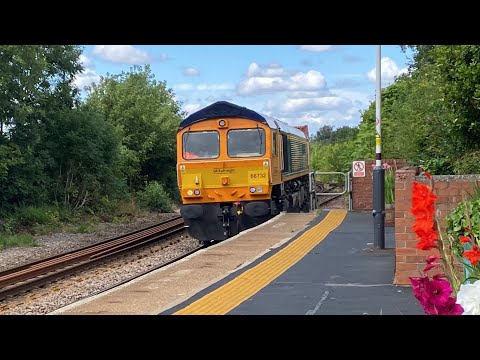 66732 with tones! 4L11 with 45 containers 12;51 4E Lea Road 30/7/2025