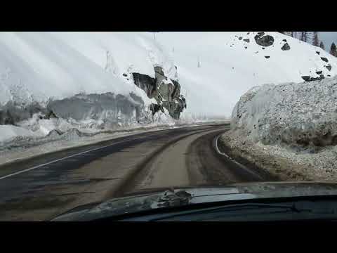 Rt. 50 into Lake Tahoe snow, 03-09-23.