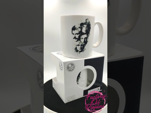 Vídeo relacionado con DrMugCollection Taza Mapa y Grupo | Taza de Cerámica Blanca 330 ml | Merchandising Oficial Cine Años 80 | Regalo Original para Fans de Películas Retro y Aventuras Clásicas