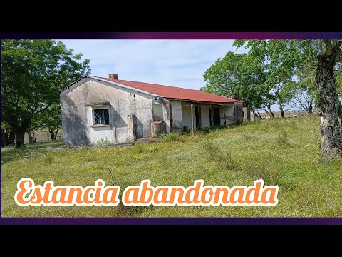 En lo profundo del dpto de Río Negro otra estancia abandonada  mira pasar el tiempo 🇺🇾
