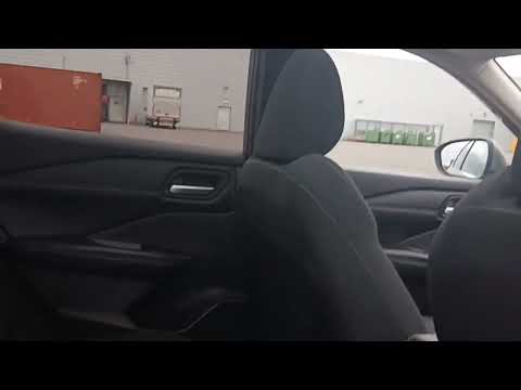 Nissan Qashqai 1.3 PET MILD HYBRID SV PREMIUM - Image 2