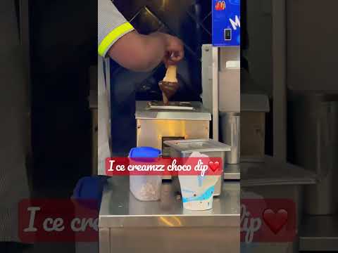 Ice cream with choco dip ❤️ #icecream #icecreamlove #dips #shortsvideo #shorts #icecreamlover