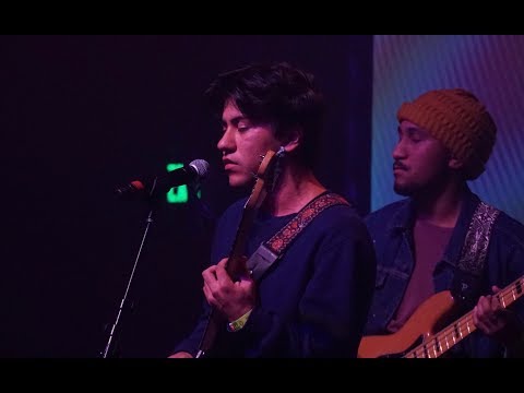 Los Retros - Someone To Spend Time With LIVE!