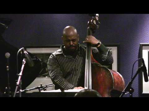 James Ross @ Christian McBride - (Bass affecionato) Live @ Jazz at The Bistro (St. Louis) - Jross-tv