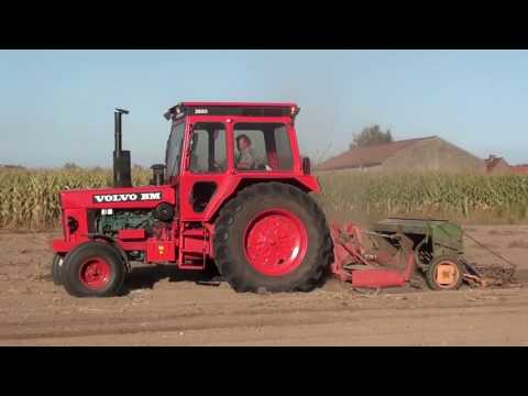 Landb. Playsier - Torhout - zaaien - Volvo-BM T-2650
