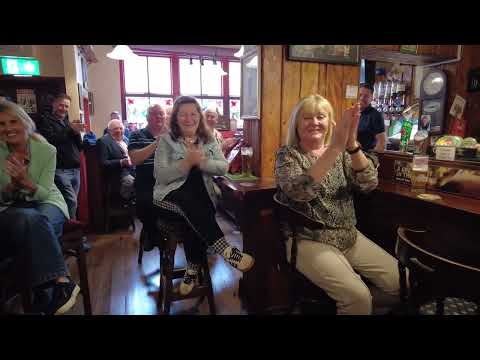 A Night of Irish Tradition at Earley’s Pub, Sligo – Music, Song, Dance & Storytelling