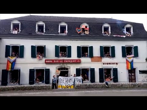 Atharratzeko Prefosta elkartea: «PD, eta harro»