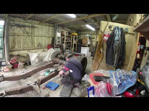 Episode 13   1971 Range Rover BOB - chassis wurkz - parental warning