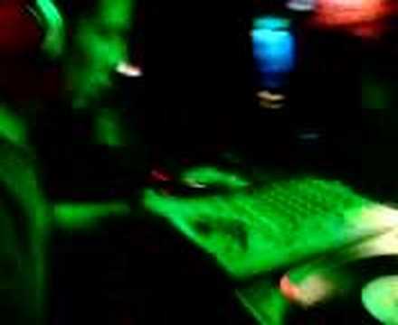 2007-01-13 cut-machine live at Dubplate Business @Ting!-Club